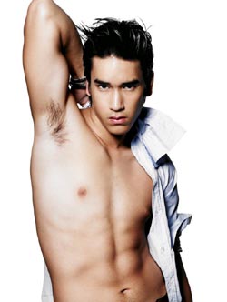 'ณเดชน์ คูกิมิยะ' กับตำแหน่งเจ้าพ่อพรีเซ็นเตอร์ และตัวเลข 100 ล้านบาท!