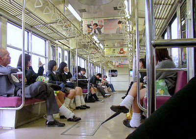 บริการลวนลามบนรถไฟฟ้า