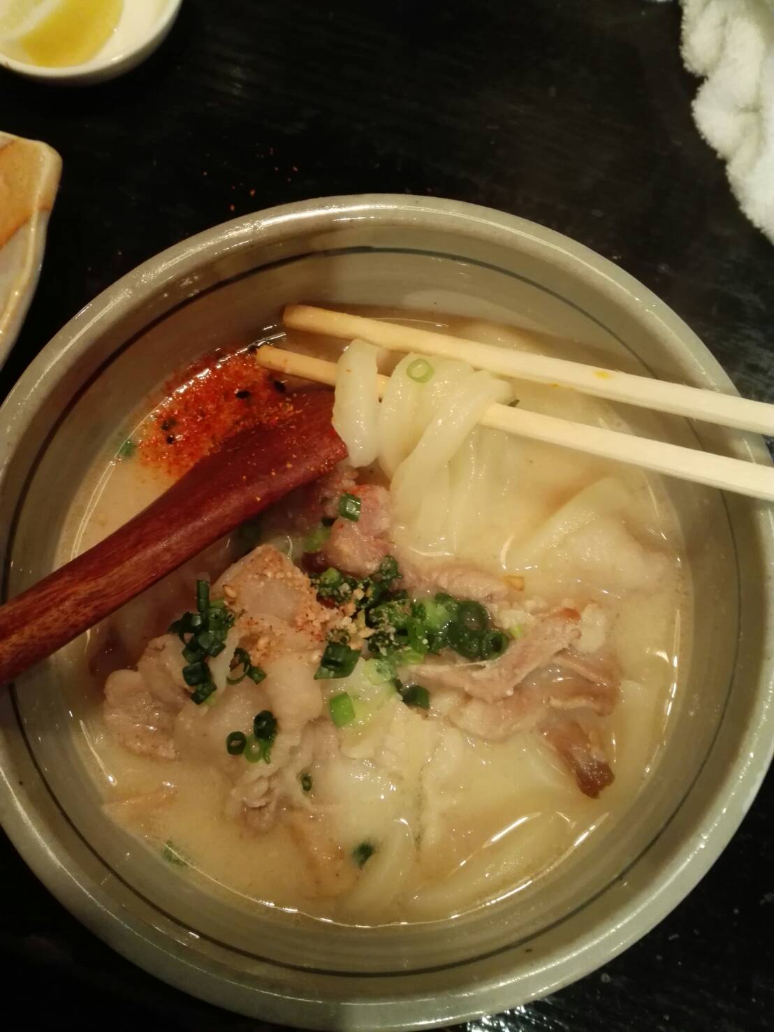 ร้าน Ittekihassenya อยู่ในชินจูกุแต่เจ้าของร้านเกิดที่ชิโคคุ?!