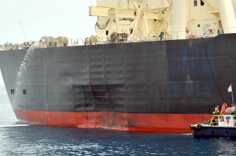 นักรบเครือข่ายอัลกออิดะห์อ้างอยู่เบื้องหลังเหตุบึ้มเรือบรรทุกน้ำมันญี่ปุ่น