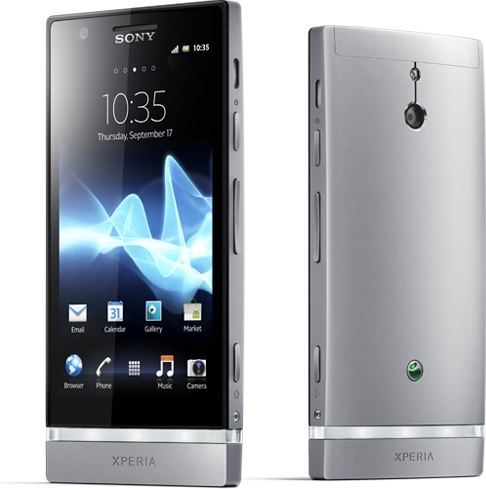 โซนี่รีเทิร์นศึกสมาร์ทโฟนด้วย Xperia (MWC 2012)