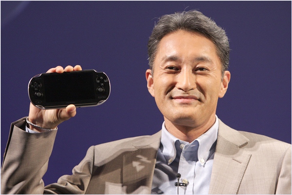 โซนี่แจ้งเกิด 'NGP' เกมพกพา3G จิ้มถูจอหน้า-หลังโฉมใหม่