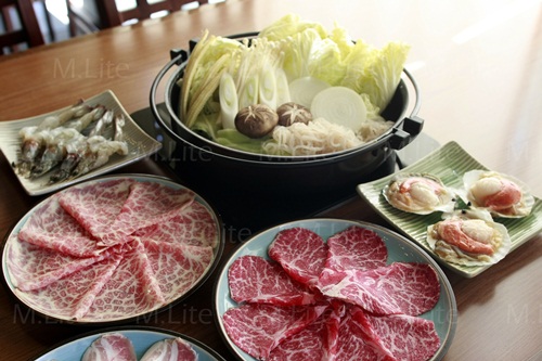 ชาบู ชาบู สุกี้เข้มข้นยกเตา 