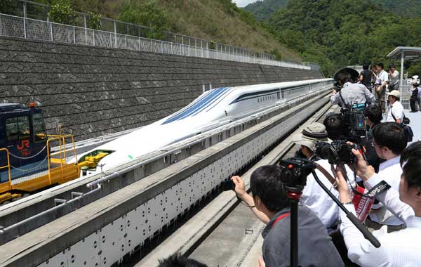 ญี่ปุ่นทดสอบรถไฟแม็กเลฟ ทะยานด้วยความเร็วสูง 500 กม./ชม.