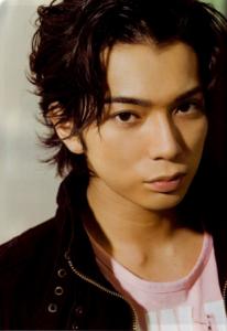 จุน มัตสึโมโตะ (Jun Matsumoto) เกิดอุบัติเหตุทางรถ!. ดารานักร้องญี่ปุ่น ดาราญี่ปุ่น ข่าวบันเทิง