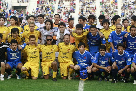 รวมดาวไทยตีเจ๊าสตาร์ญี่ปุ่นสุดมัน 2-2