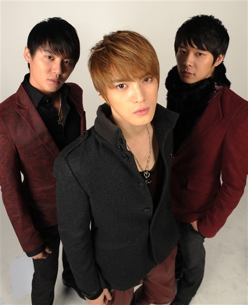 JYJ ฟ้อง Avex เหตุขัดขวางจัดคอนเสิร์ตการกุศล