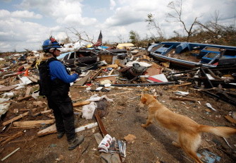 ตอบแทนน้ำใจ 'ญี่ปุ่น' มอบผ้าห่มช่วยเหลือผู้ประสบภัยทอร์นาโดสหรัฐฯ