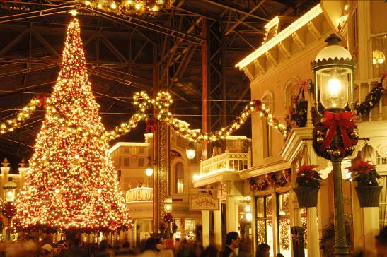 เทศกาลคริสต์มาสที่ Tokyo Disney Resort 